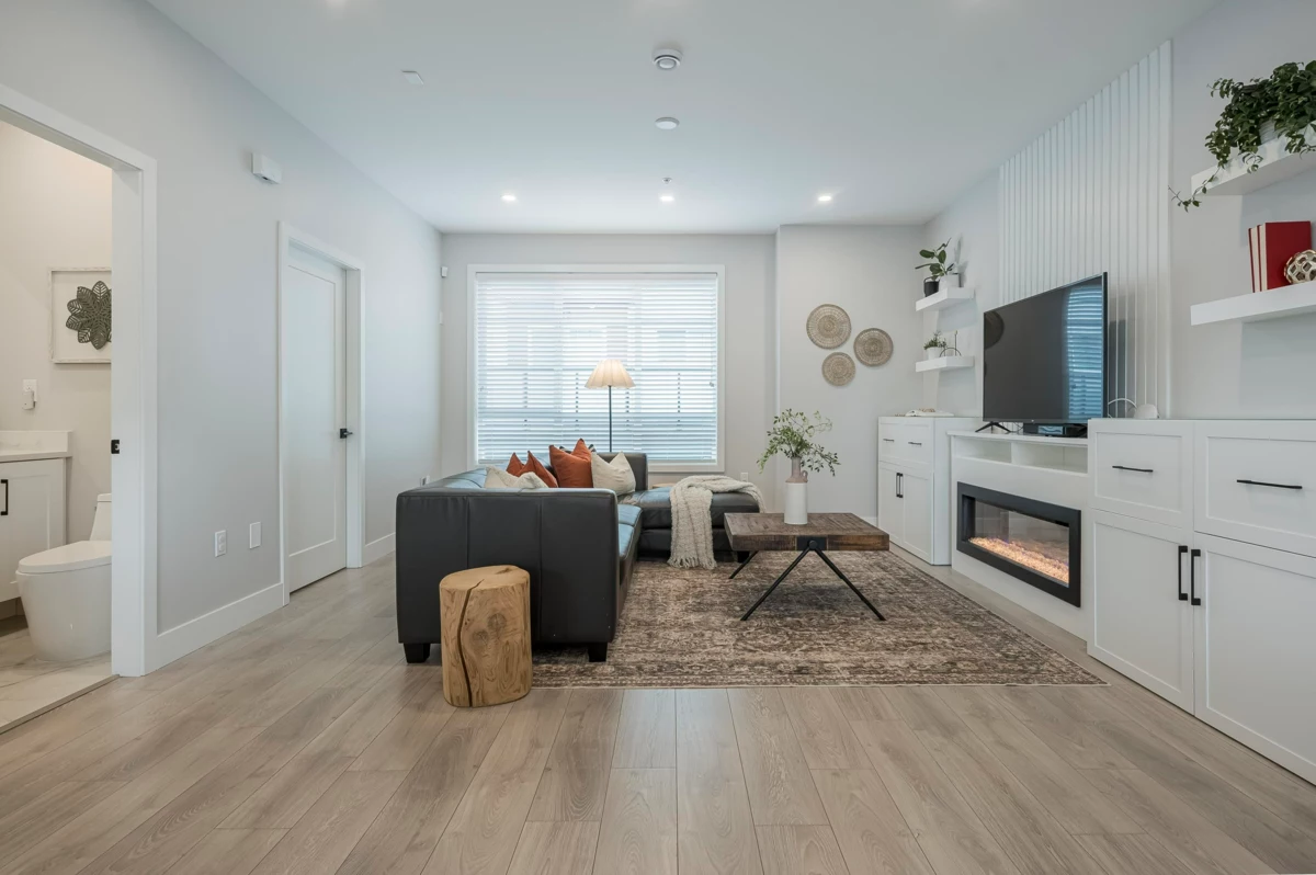 Kitchen Island Photo of 40 20155 84 Avenue, Langley, BC