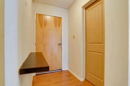 201 1389 Winter Street, White Rock, BC, White Rock — Apartment/Condo for sale