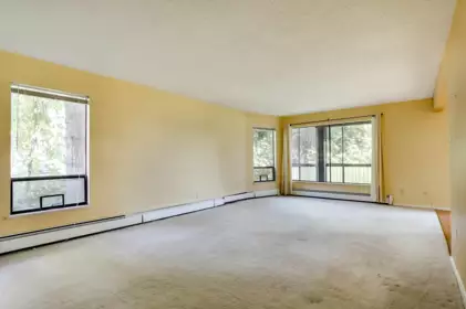 201 1389 Winter Street, White Rock, BC, White Rock — Apartment/Condo for sale