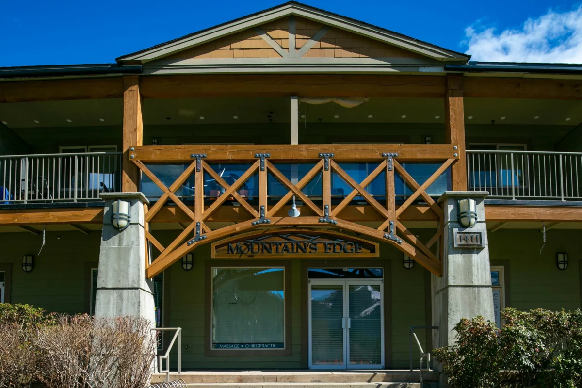 Entry Foyer Photo of 207 1411 Portage Road, Pemberton, BC