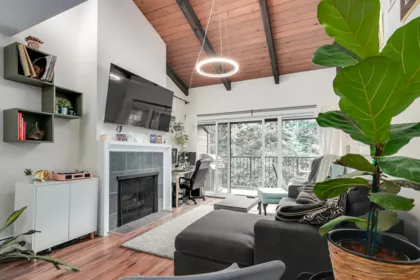 301 330 E 7th Avenue, Vancouver, BC, Vancouver — Apartment/Condo for sale