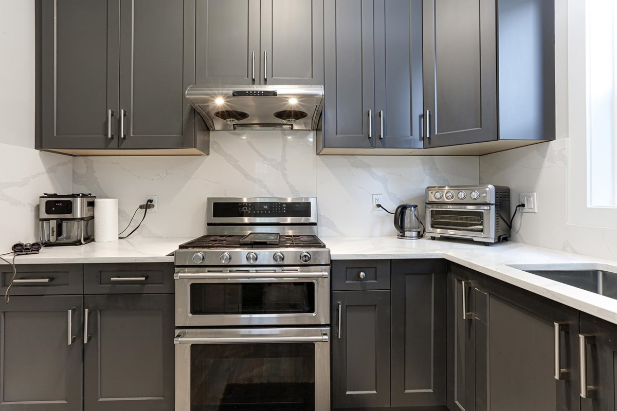 Bedroom 3 Photo of 3399 Derbyshire Avenue, Coquitlam, BC