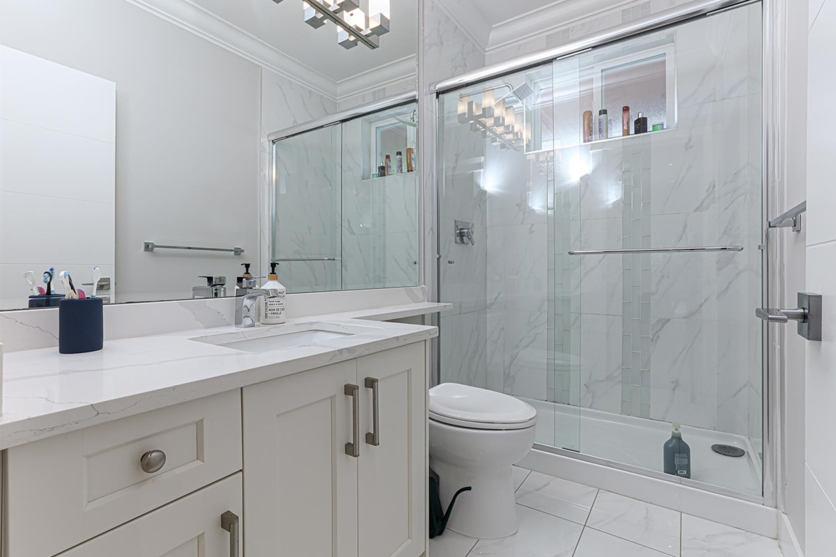 Garage Interior Photo of 3399 Derbyshire Avenue, Coquitlam, BC