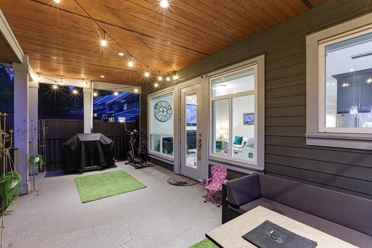 Swimming Pool Photo of 3399 Derbyshire Avenue, Coquitlam, BC