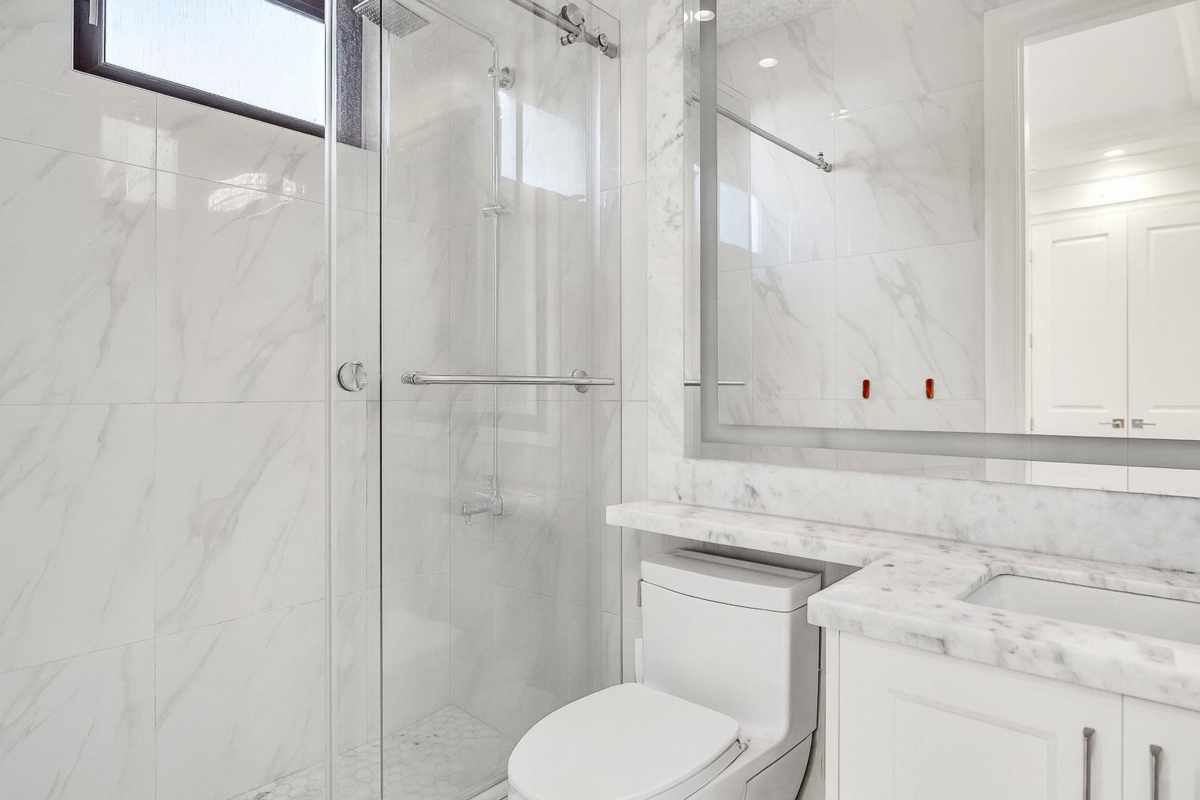 Mudroom Photo of 6031 Woodwards Road, Richmond, BC