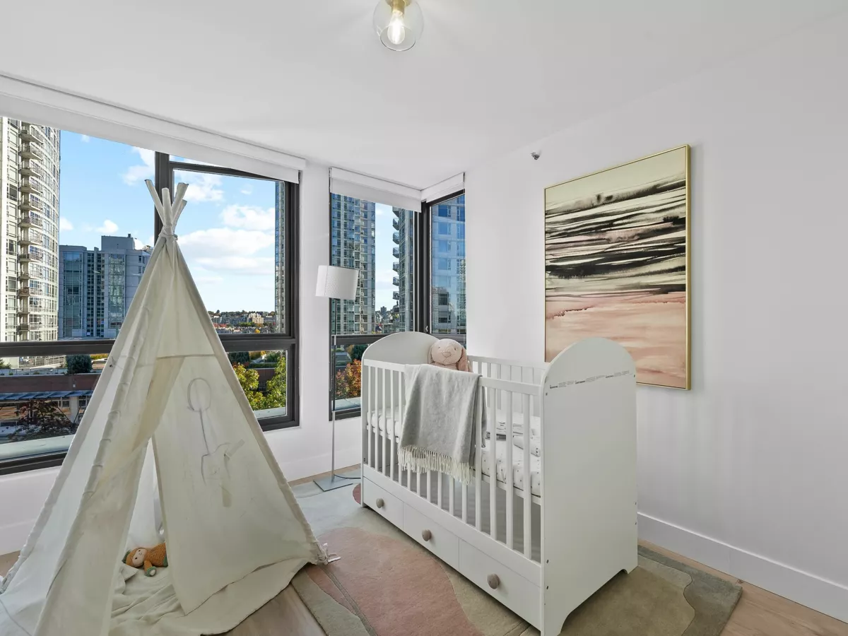 Entry Foyer Photo of 602 1177 Pacific Boulevard, Vancouver, BC