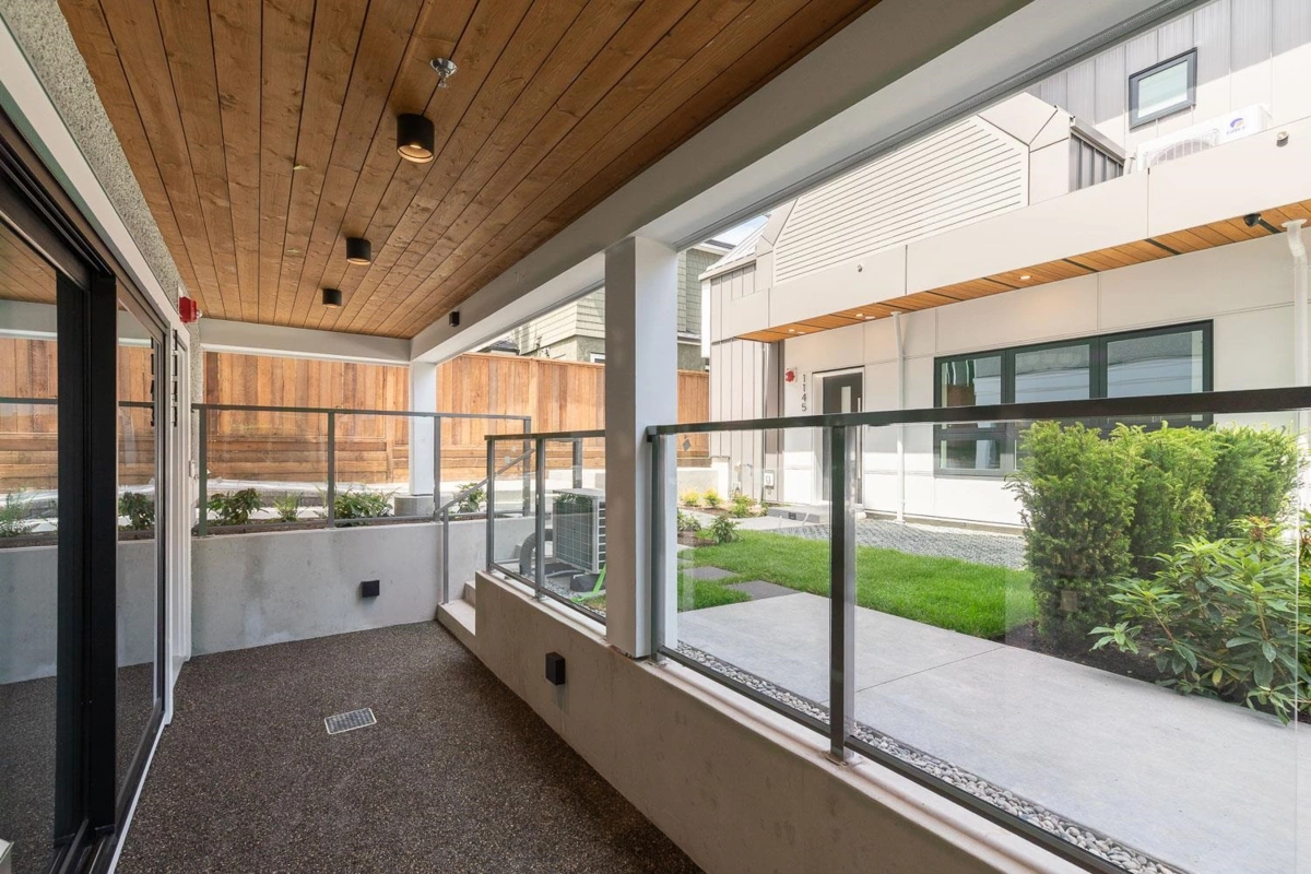 Powder Room Photo of 1143 W 33rd Avenue, Vancouver, BC