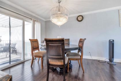 Kitchen Island Photo of 32678 Pandora Avenue, Abbotsford, BC