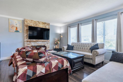 Living Room Photo of 32678 Pandora Avenue, Abbotsford, BC