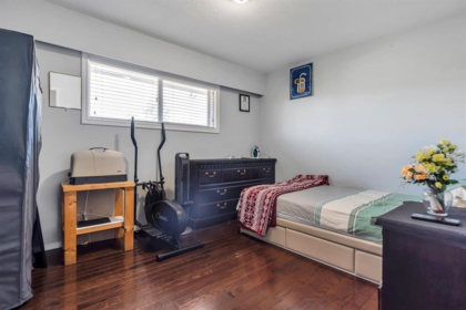 Walk-In Closet Photo of 32678 Pandora Avenue, Abbotsford, BC