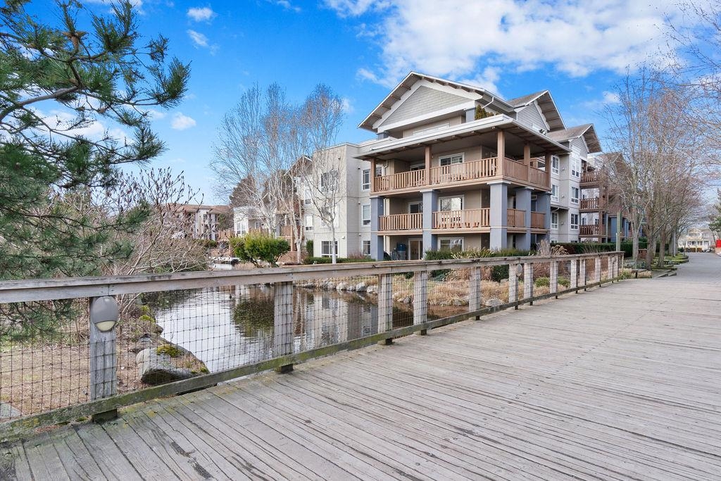 Outdoor Patio Photo of 132 5600 Andrews Road, Richmond, BC