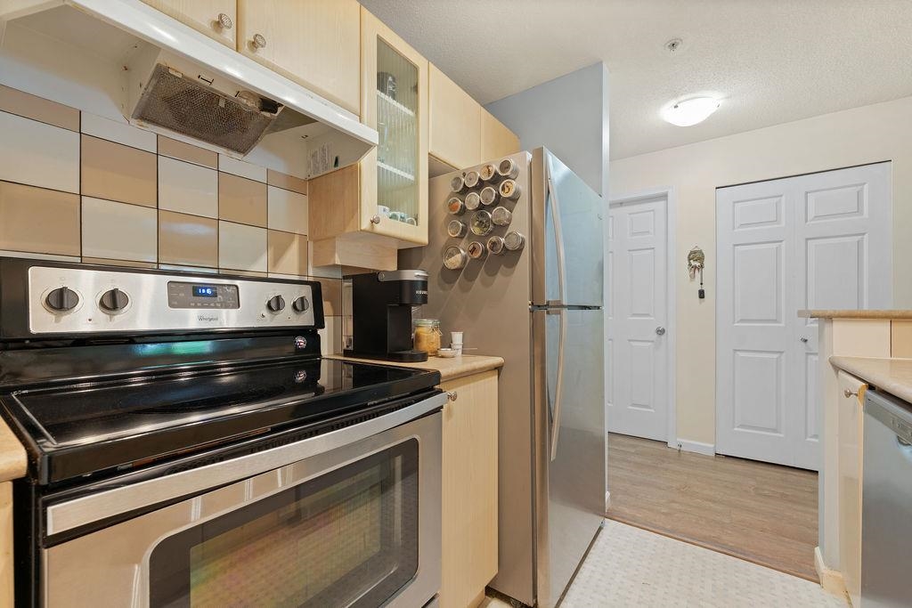 Walk-In Closet Photo of 132 5600 Andrews Road, Richmond, BC