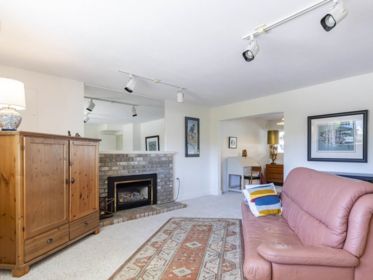 Basement Recreation Room Photo of 3111 Blundell Road, Richmond, BC