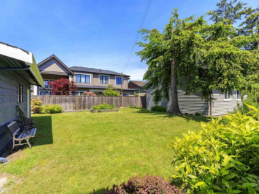 Outdoor Deck Photo of 3111 Blundell Road, Richmond, BC