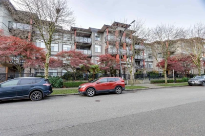 303 2336 Whyte Avenue, Port Coquitlam, BC, Port Coquitlam — Apartment/Condo for sale