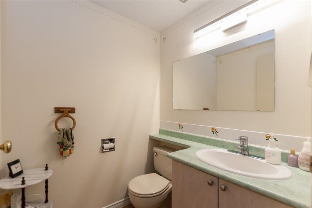 Kitchen Photo of 2147 Grant Avenue, Port Coquitlam, BC