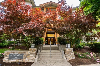 211 3132 Dayanee Springs Boulevard, Coquitlam, BC, Coquitlam — Apartment/Condo for sale