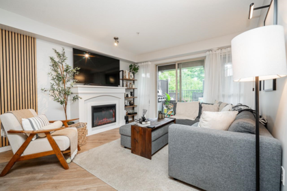 211 3132 Dayanee Springs Boulevard, Coquitlam, BC, Coquitlam — Apartment/Condo for sale