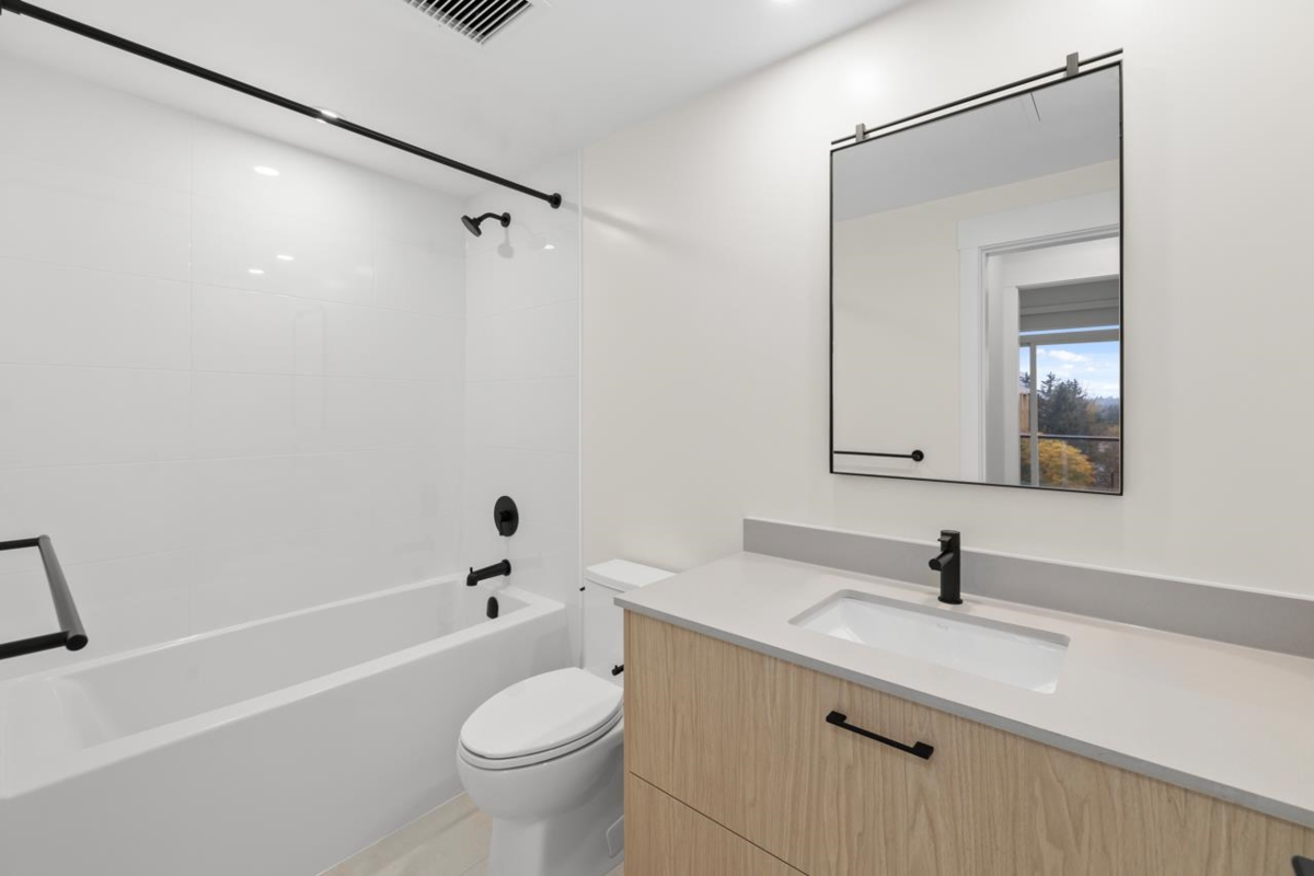 Basement Recreation Room Photo of 410 27215 Aldergrove Town Centre Drive, Langley, BC