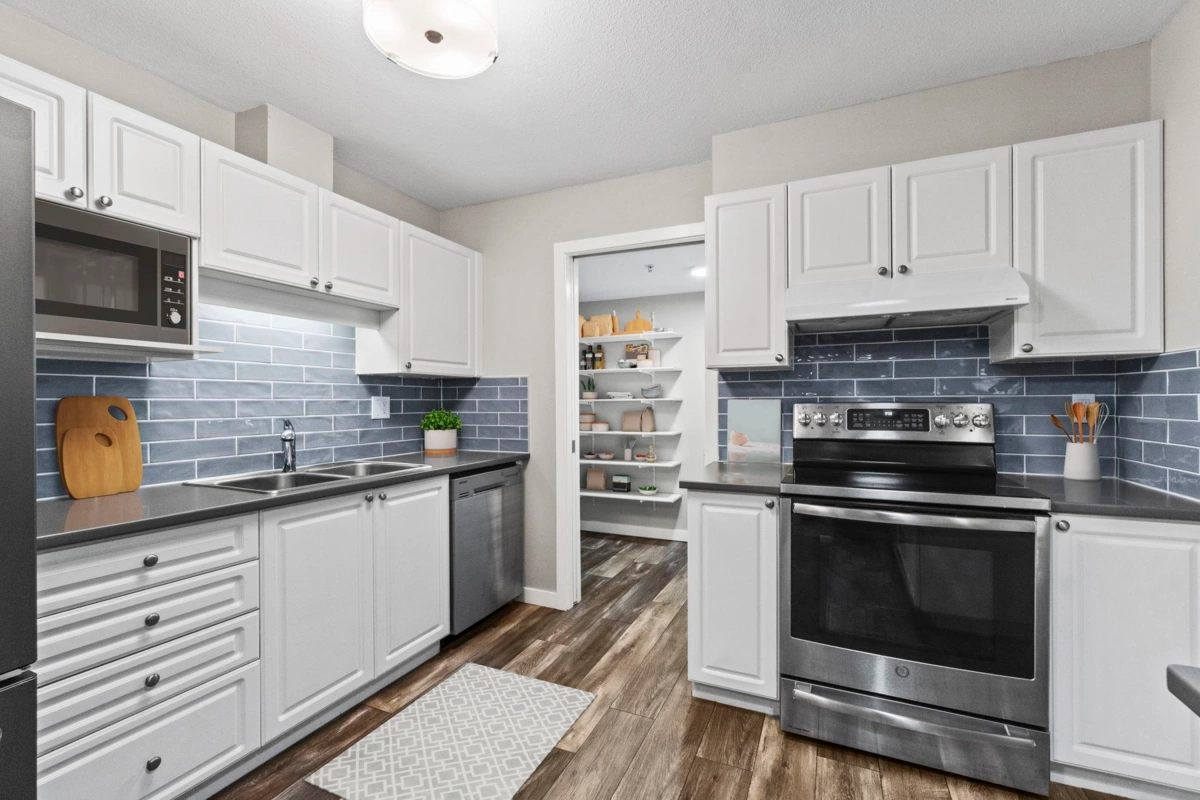 Breakfast Nook Photo of 220 2750 Fairlane Street, Abbotsford, BC