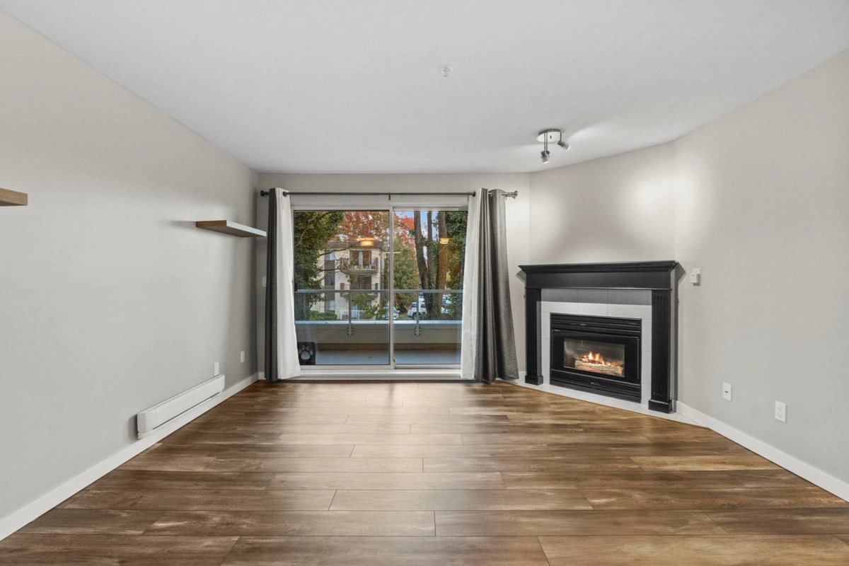 Exterior Rear Photo of 220 2750 Fairlane Street, Abbotsford, BC