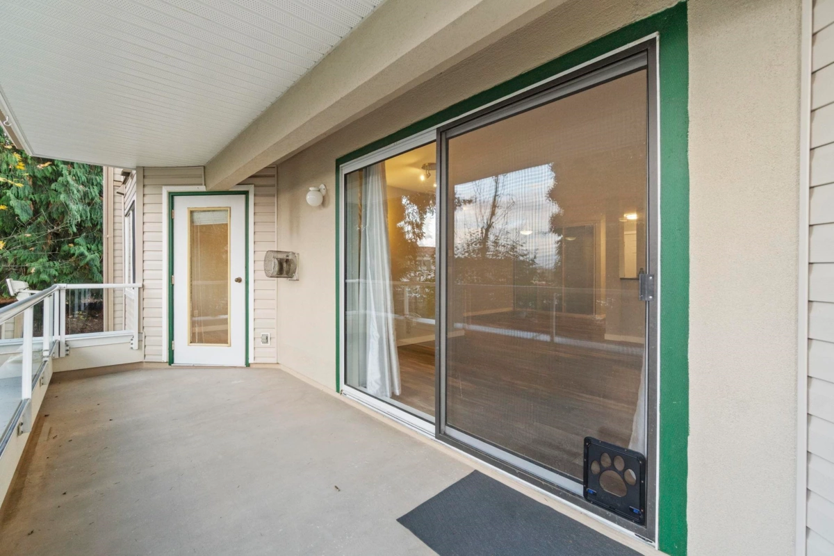 Outdoor Deck Photo of 220 2750 Fairlane Street, Abbotsford, BC