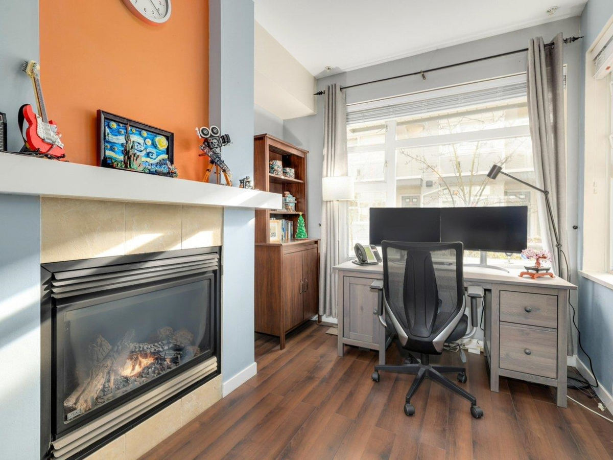 Dining Area Photo of 59 6528 Denbigh Avenue, Burnaby, BC