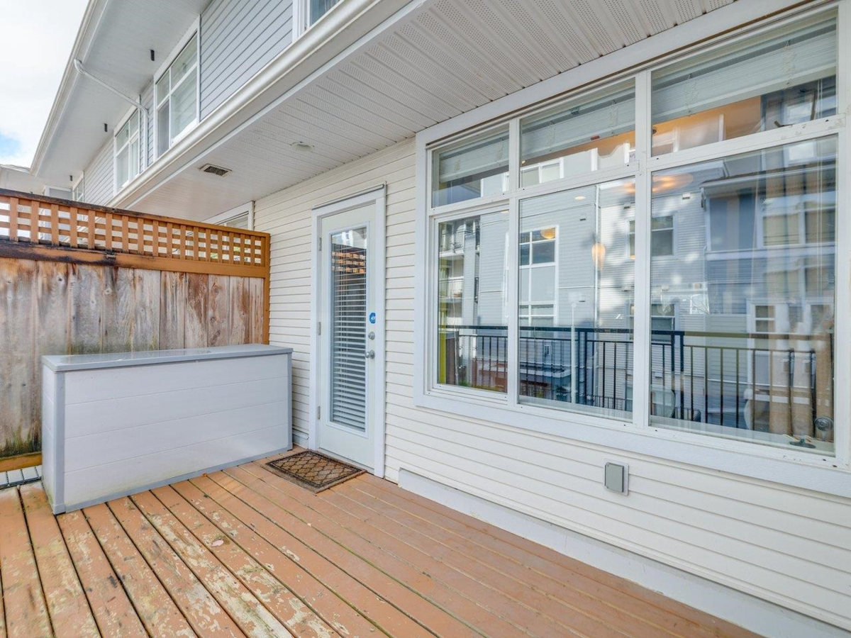 Primary Bathroom Photo of 59 6528 Denbigh Avenue, Burnaby, BC