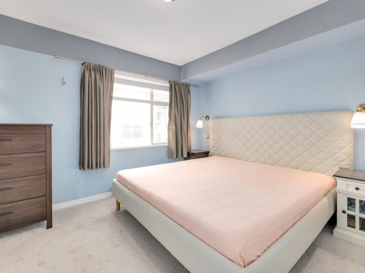 Walk-In Closet Photo of 59 6528 Denbigh Avenue, Burnaby, BC