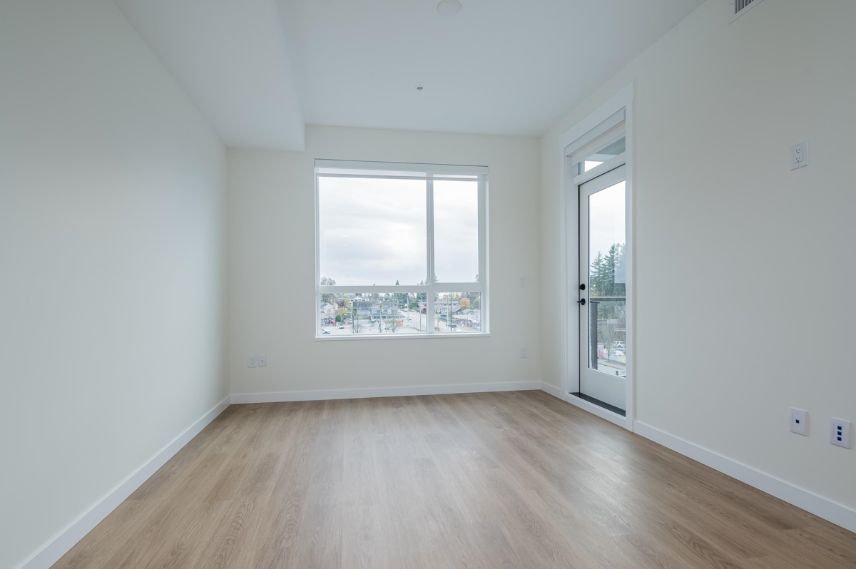 Bedroom 4 Photo of 414 27218 Aldergrove Town Center Drive, Langley, BC