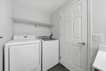 Bedroom 3 Photo of 14 7231 Moffatt Road, Richmond, BC