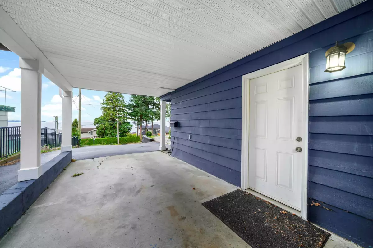 Community Amenities Photo (Clubhouse) of 13179 Marine Drive, Surrey, BC