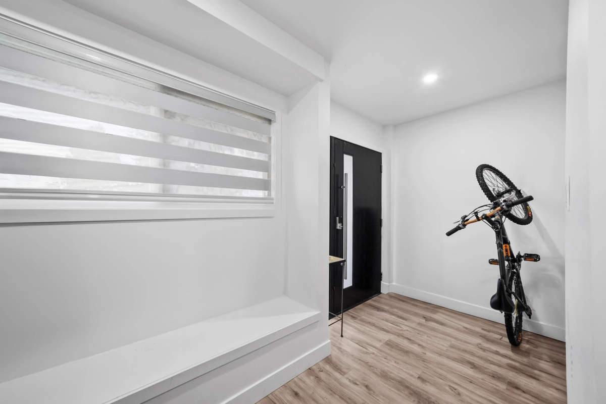 Staircase Photo of 13179 Marine Drive, Surrey, BC