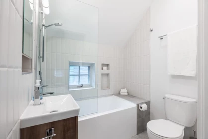 Hot Tub / Spa Photo of 1022 Odlum Drive, Vancouver, BC