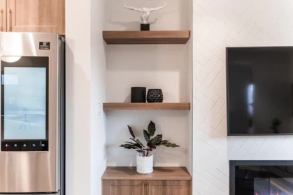 Kitchen Island Photo of 1022 Odlum Drive, Vancouver, BC