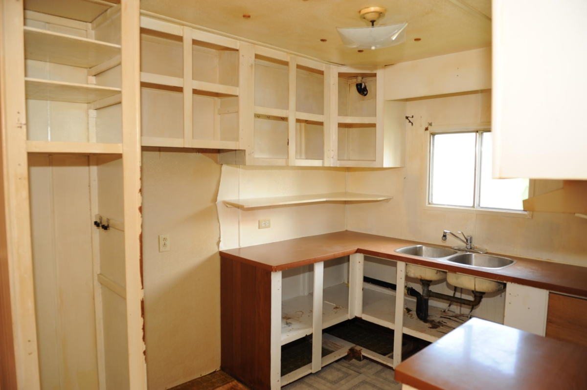 Family Room Photo of 39 21163 Lougheed Highway, Maple Ridge, BC