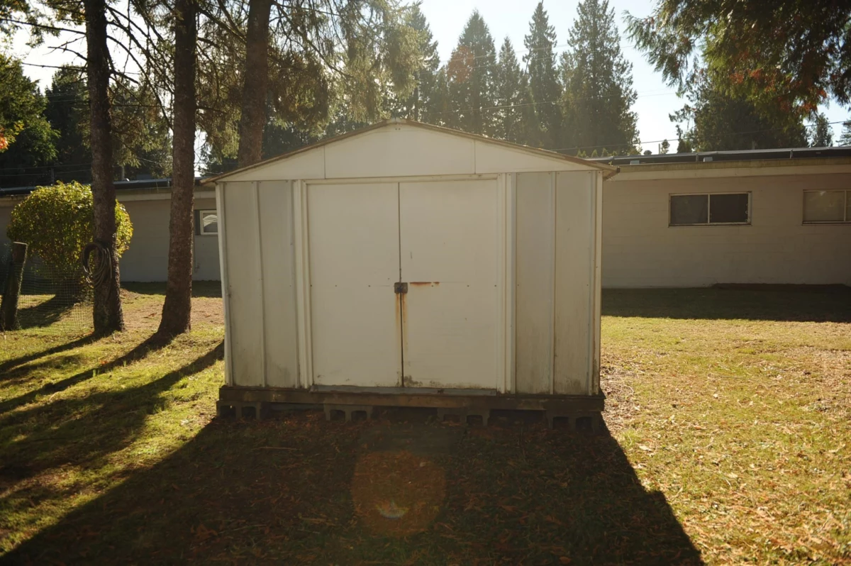 Mudroom Photo of 39 21163 Lougheed Highway, Maple Ridge, BC