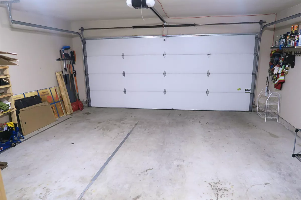 Backyard Photo of 118 15399 Guildford Drive, Surrey, BC