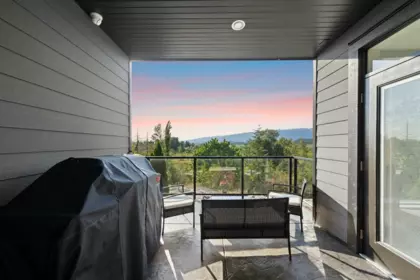Breakfast Nook Photo of 13645 Mckercher Drive, Maple Ridge, BC