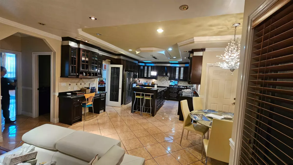 Hallway Photo of 10251 Caithcart Road, Richmond, BC