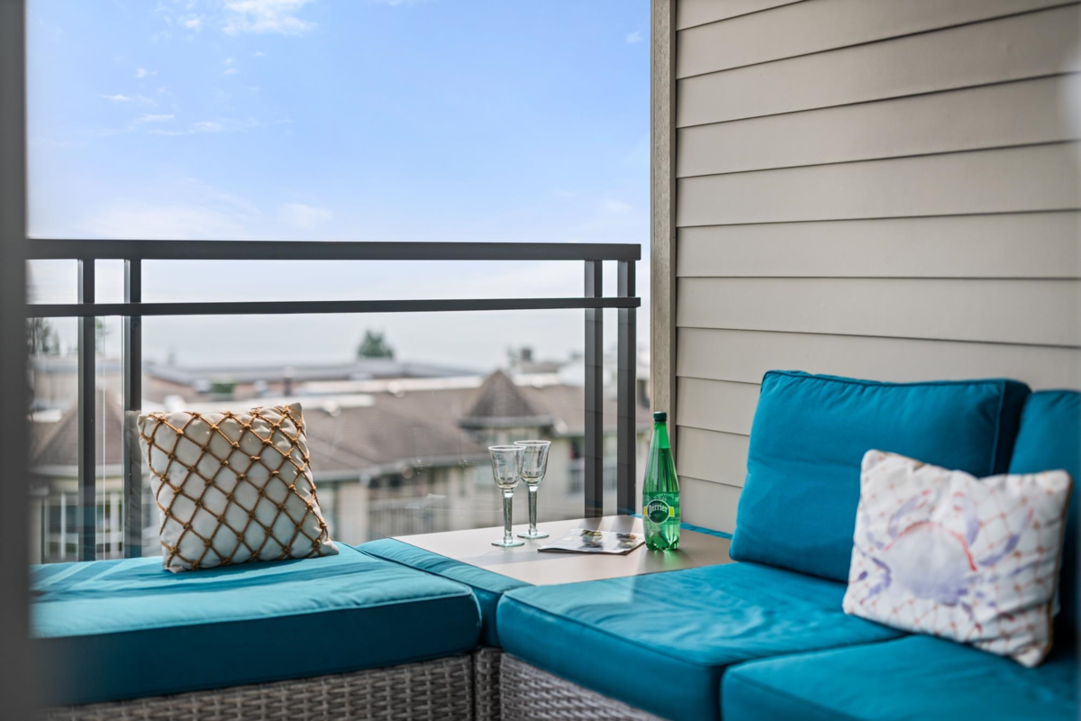 Hot Tub / Spa Photo of PH2 1333 Winter Street, White Rock, BC