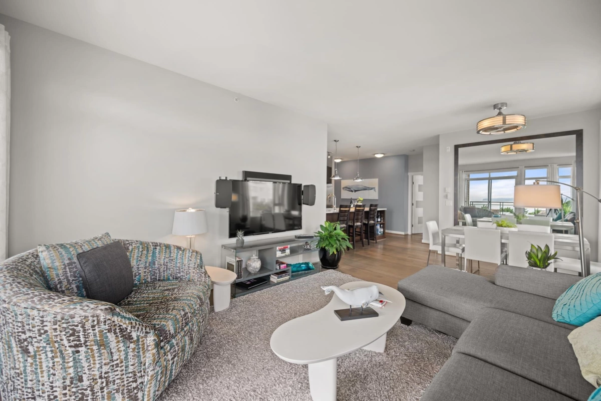 Kitchen Photo of PH2 1333 Winter Street, White Rock, BC