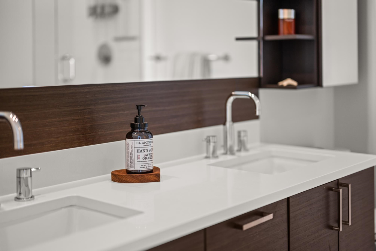 Outdoor Deck Photo of PH2 1333 Winter Street, White Rock, BC