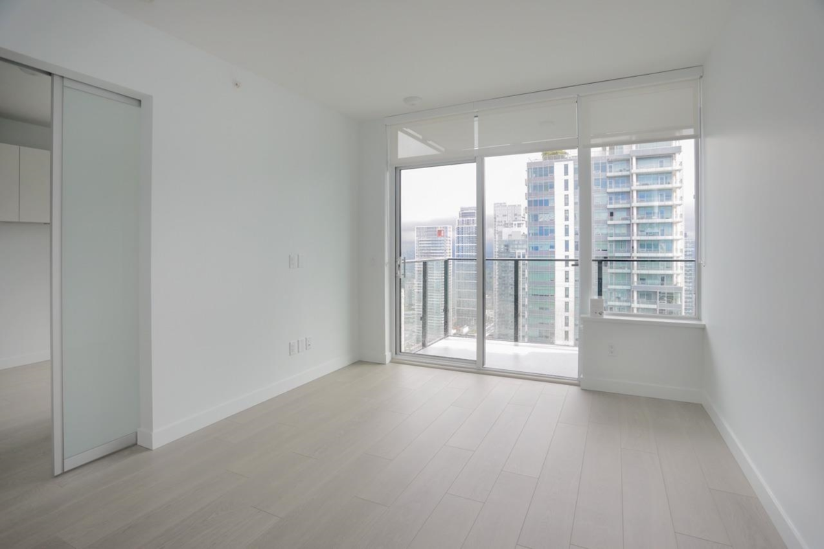 Pantry Photo of 4001 6537 Telford Avenue, Burnaby, BC