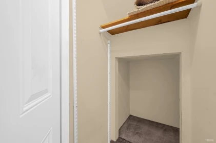 Walk-In Closet Photo of 108 812 Milton Street, New Westminster, BC
