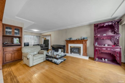 4938 Fulwell Street, Burnaby, BC, Burnaby — Single Family Residence for sale