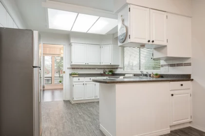 Kitchen Island Photo of 11794 99a Street, Surrey, BC