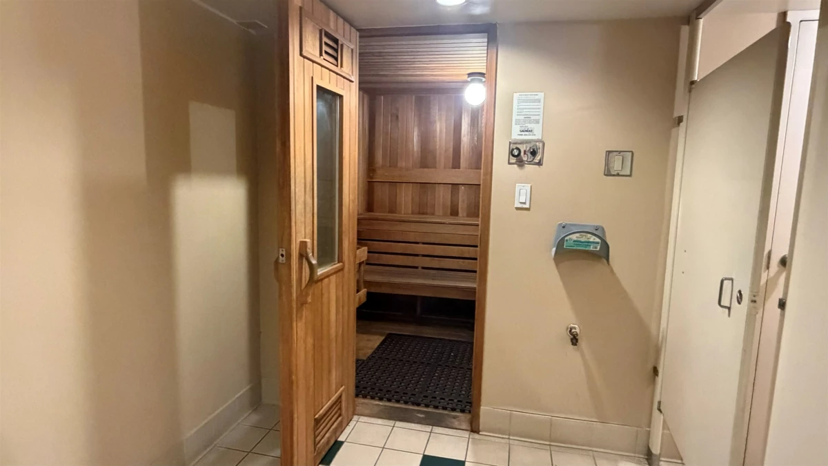 Basement Recreation Room Photo of 1403 8171 Saba Road, Richmond, BC