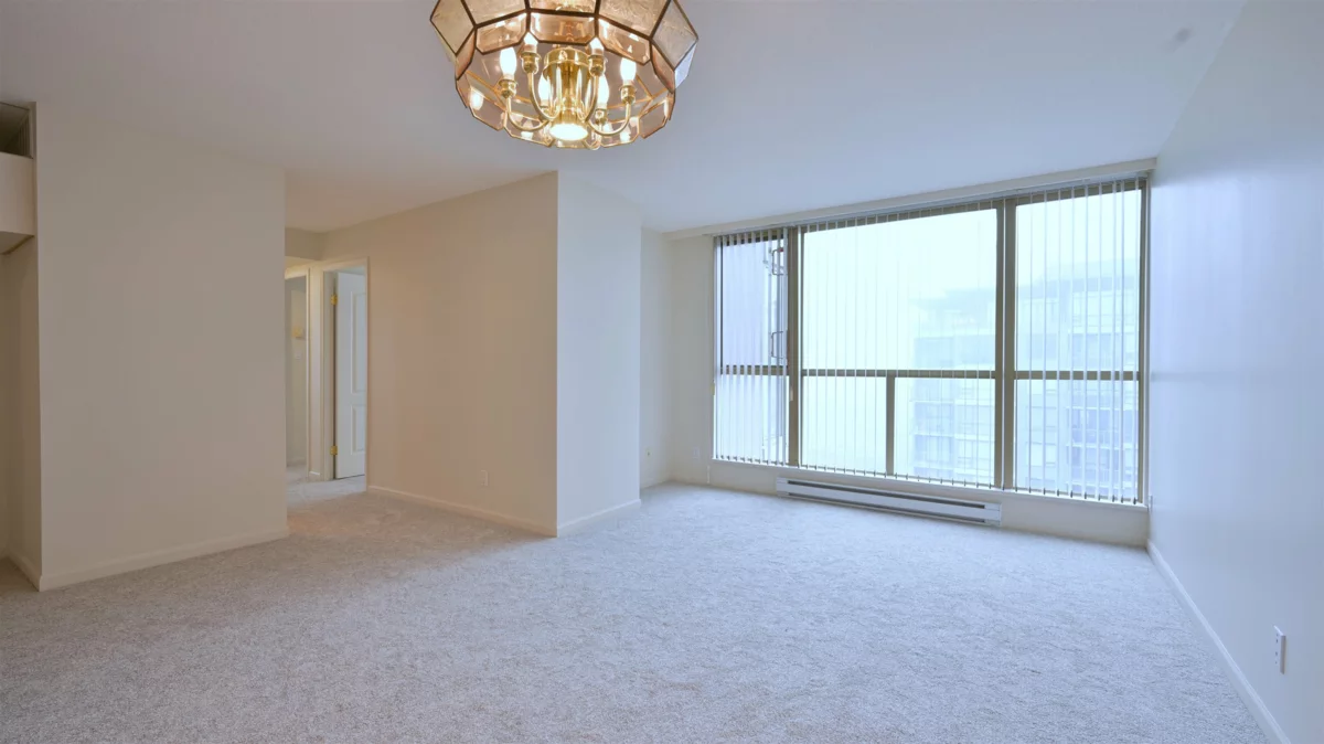 Kitchen Island Photo of 1403 8171 Saba Road, Richmond, BC