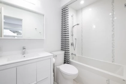 Office / Den Photo of 1095 W Keith Road, North Vancouver, BC
